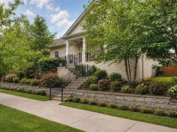 1860 Grace Point Ln, Nolensville, TN 37135