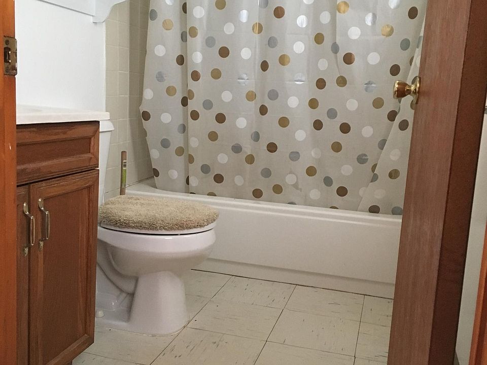 1st image of 5053 Fry St #East