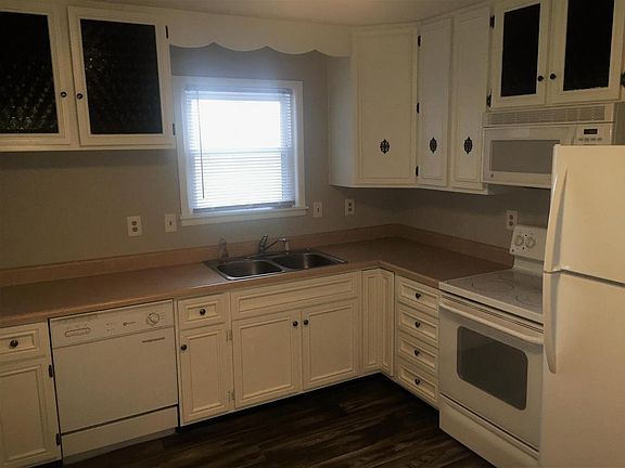 4th image of 1214 W Goodall St