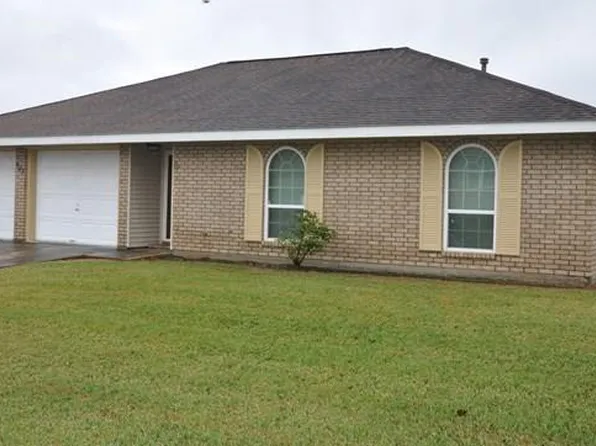 403 Saint Anthony St, Raceland, LA 70394