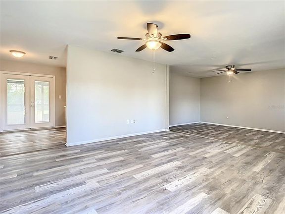3rd image of 3963 Strickland Ct