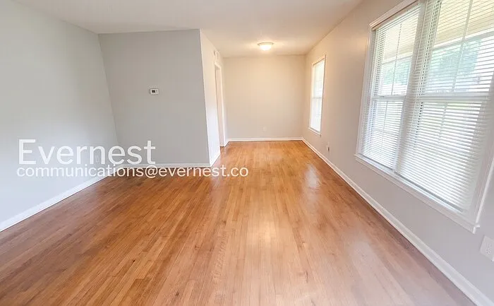 8474 Charleston Dr — Photo 11
