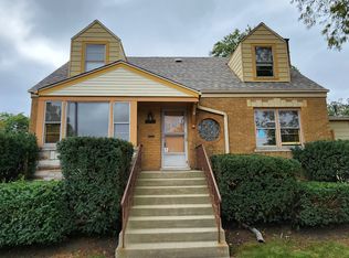 3310 Wenonah Ave, Berwyn, IL 60402