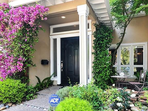 5th image of 15952 Cherry Blossom Ln