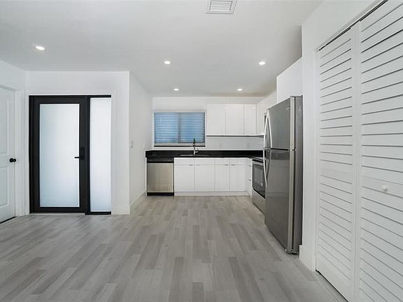2nd image of 4307 NW 115th Ave Floor 4307