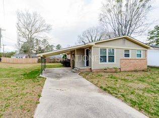 2 Cavalier Ct, Columbia, SC 29205