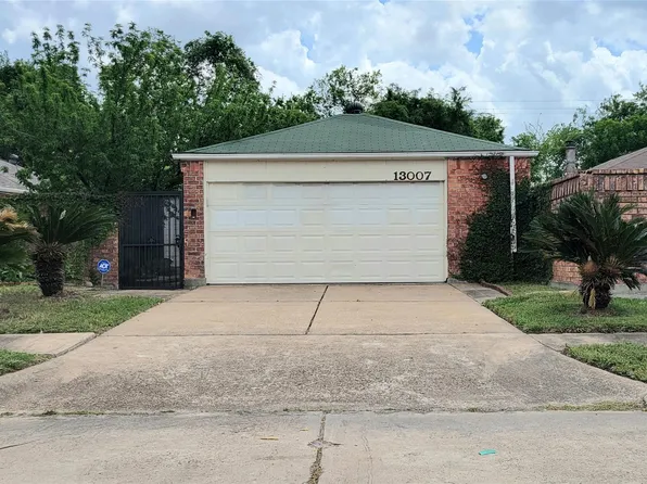 13007 Bacard Ln, Houston, TX 77099
