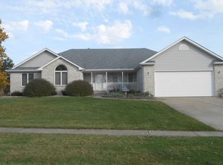 26755 S Eastwood Dr, Channahon, IL 60410