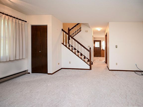 4th image of 1352 McNally Dr #F