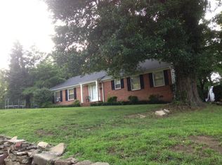 813 Early Ave, Stoneville, NC 27288
