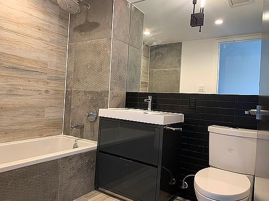 5th image of 1580 Nostrand Ave #303