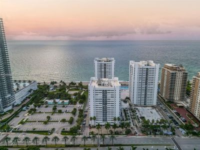 1880 S Ocean Dr APT 601, Hallandale Beach, FL, 33009
