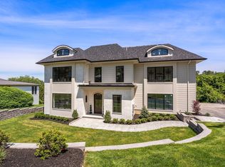 458 Dudley Rd, Newton Center, MA 02459