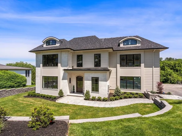 458 Dudley Rd, Newton Center, MA 02459