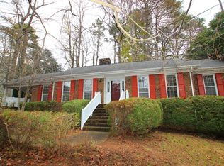 1406 Bloomingdale Dr, Cary, NC 27511