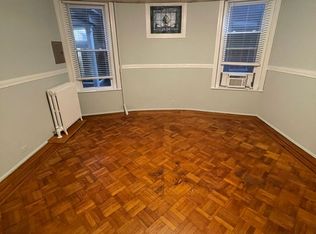 2917 N Calvert St #1R, Baltimore, MD 21218