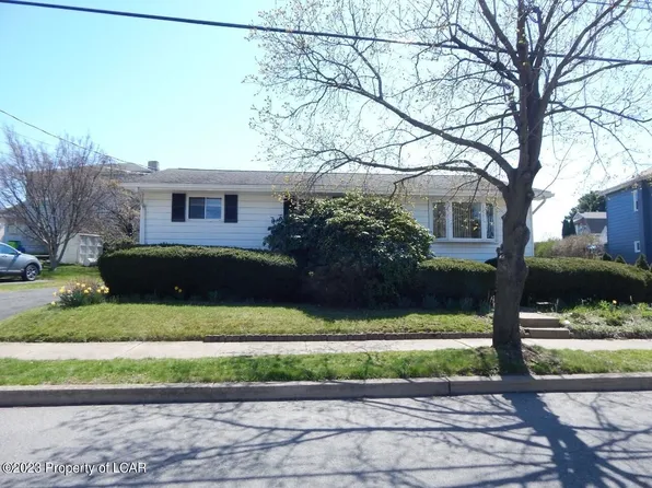 1455 Murray St, Forty Fort, PA 18704