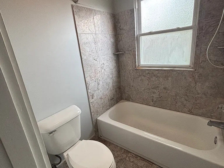 3554 Zumstein Ave #1 — Photo 7