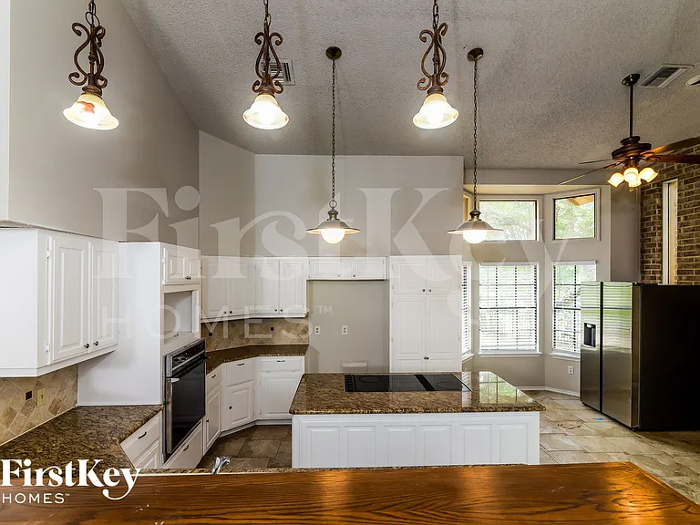 303 Mountain Echo — Photo 6