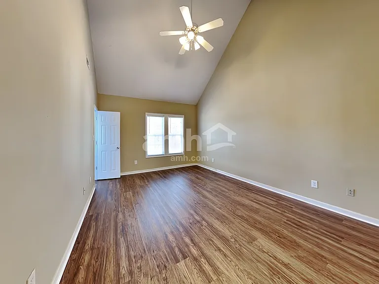 100 N Buttress Dr — Photo 13