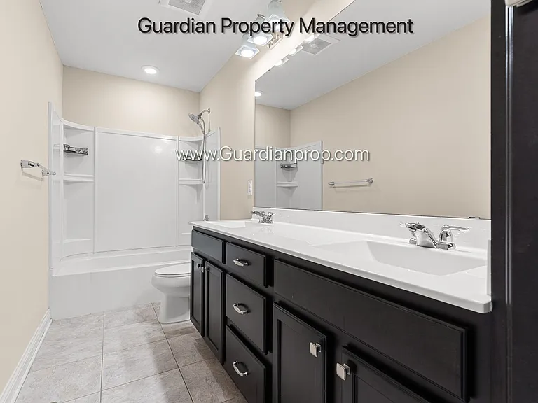 9704 Emerson Ct — Photo 20