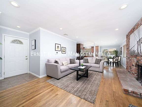 3rd image of 6063 Pimenta Ave