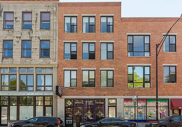 1st image of 1064 N Milwaukee Ave #3W