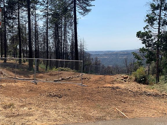 3rd image of 6701 Woodland Dr
