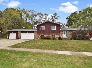 89 W Garwood Dr, Tallmadge, OH