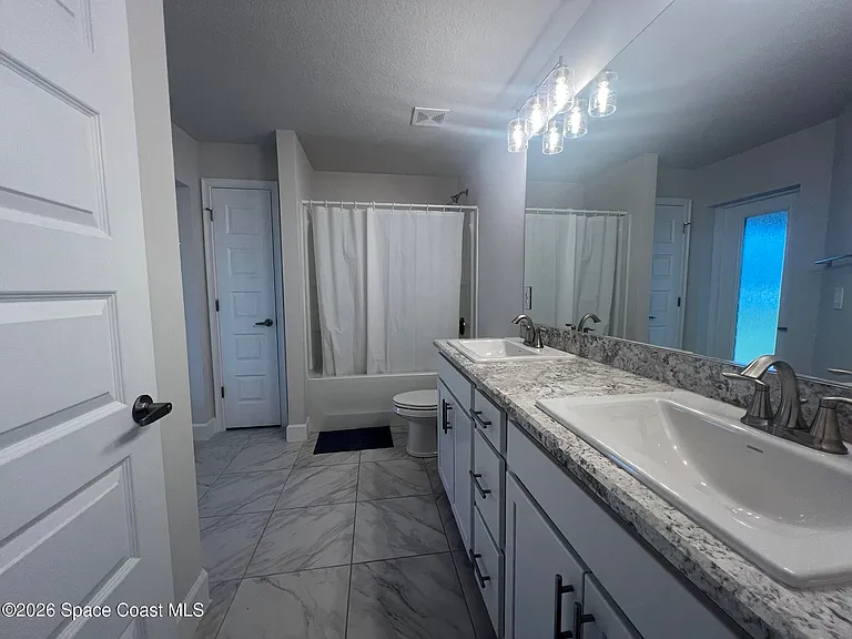 8729 Waterstone Blvd — Photo 9