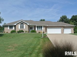 7911 Bridlebrook, Mapleton, IL 61547