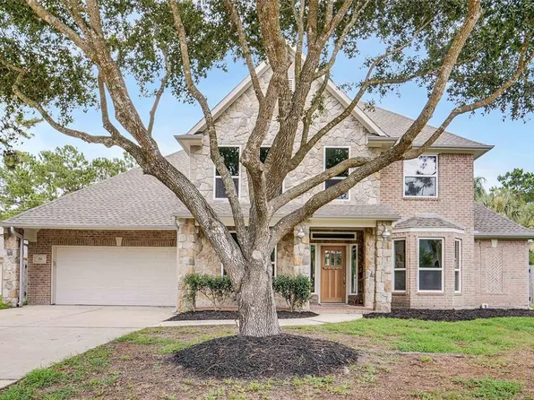 711 Red Oak Ln, Friendswood, TX 77546