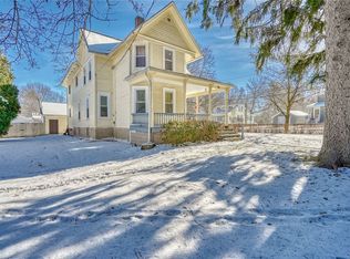 98 Fayette St, Brockport, NY 14420