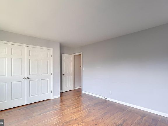 5th image of 3207 University Blvd W APT 21