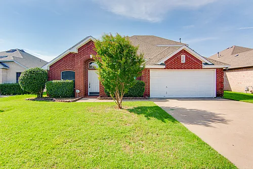 1133 Hillwood Dr Photo 1