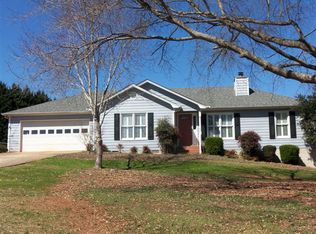 123 Weatherly Woods Cir, Winterville, GA 30683