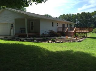 166 S Canfield Rd, Eaton Rapids, MI 48827