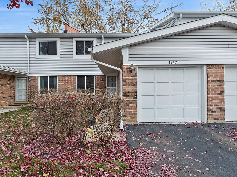 1st image of 1967 N Jamestown Dr