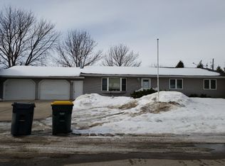 81 Hier St, Morgan, MN 56266