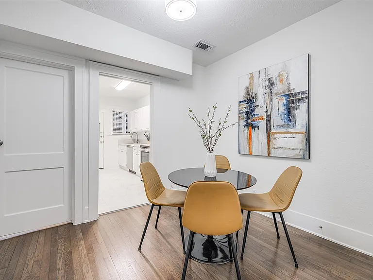 601 Bomar St #3 — Photo 11