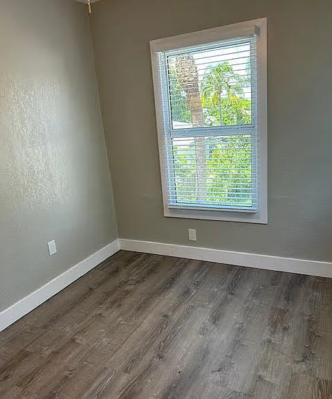 514 S K St — Photo 6