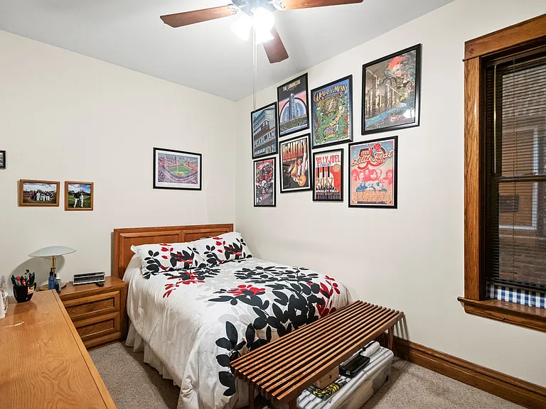 1336 W Cornelia Ave #2 — Photo 3