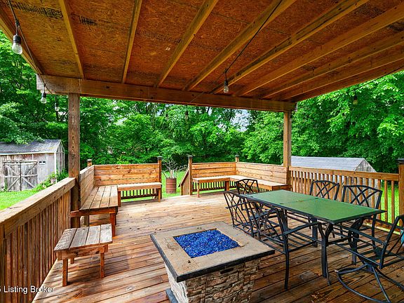4th image of 703 Cheri Way