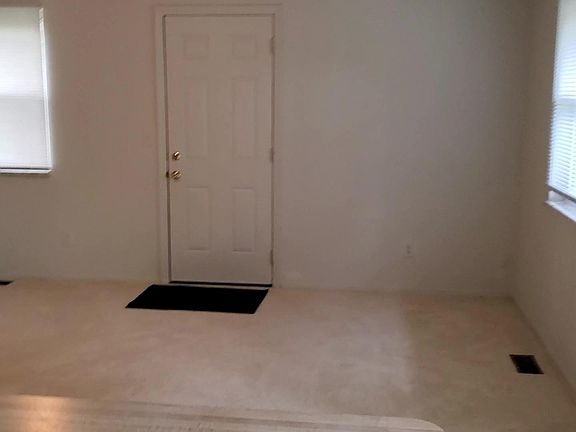 2nd image of 5510 Manx Dr