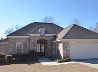 21 Summerbrook, Hattiesburg, MS 39402