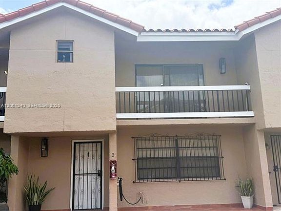 3rd image of 520 NW 109th Ave #Townhouse 602