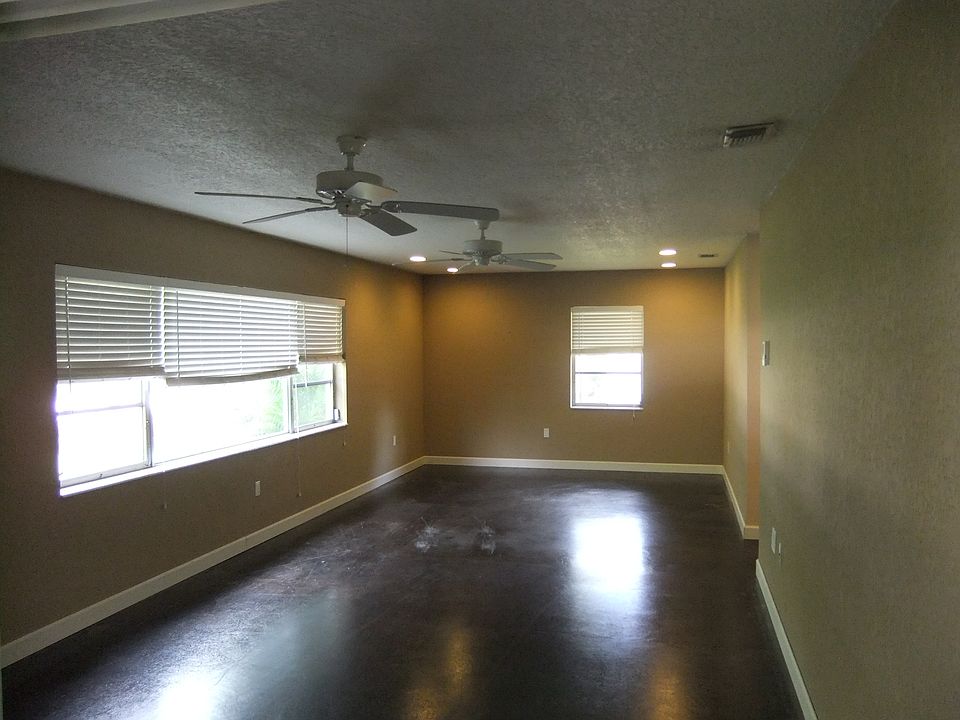 1st image of 2503 21st Ave W