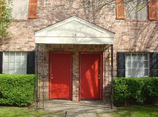 114 Pinebrook Pl #B, Longview, TX 75601