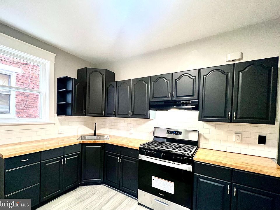 2nd image of 1638 Naudain St