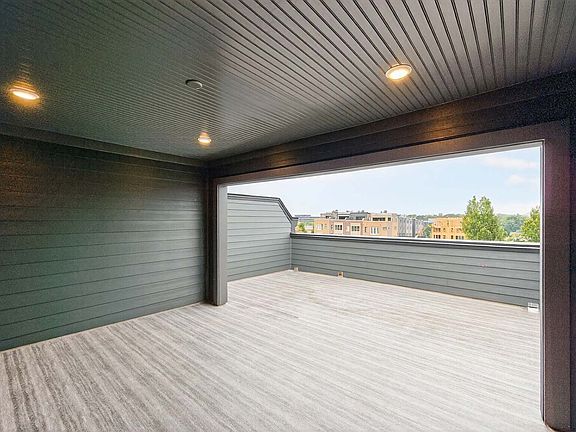 Covered Outdoor Living